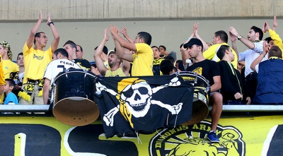 אוהדי נתניה ביציע (רדאד ג´בארה)