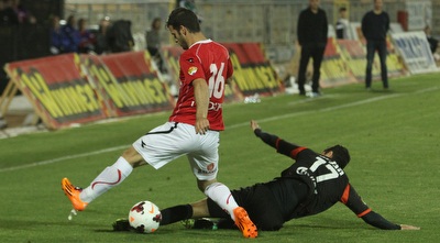 אוסטוינד ועזוז (עמית מצפה)