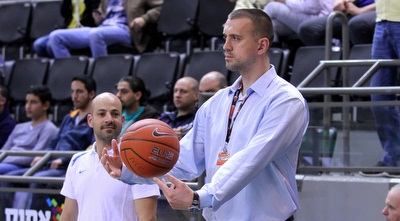 ניקולה וויציץ´ (שי לוי) ניקולה וויציץ´ (שי לוי)