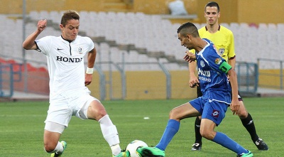 שלום אדרי עם הכדור (רדאד ג´בארה)