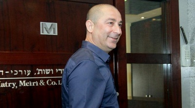 בן זקן (יניב גונן)