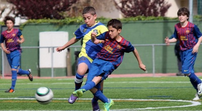 לדרמן במדי בארסה (האתר של הקבוצה) (ONE)