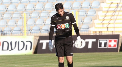 לאחר מכן הם ספגו הפסד מתסכל להרצליה, 3:2 (חגי ניזרי) לאחר מכן הם ספגו הפסד מתסכל להרצליה, 3:2 (חגי ניזרי)