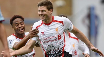 סטיבן ג´רארד חוגג את השער ה-172 שלו במדי ליברפול (רויטרס) סטיבן ג´רארד חוגג את השער ה-172 שלו במדי ליברפול (רויטרס)