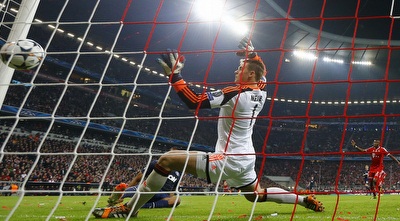 השער שהבקיע ולנסיה מעמדת נבדל (רויטרס) השער שהבקיע ולנסיה מעמדת נבדל (רויטרס)