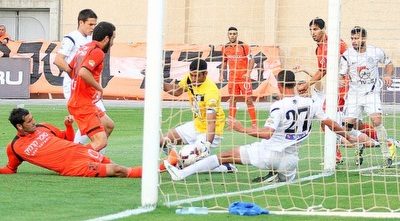 גורש עוצר את אביב חדד ברגע האחרון (משה חרמון)