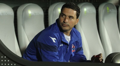 שלומי דורה מסתבך בתחתית (עמית מצפה) שלומי דורה מסתבך בתחתית (עמית מצפה)