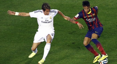 קונטראו מנסה לעצור את ניימאר (רויטרס)