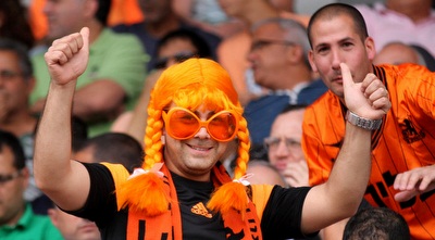 אוהדי בני יהודה הססגוניים באווירת החג (רדאד ג´בארה) אוהדי בני יהודה הססגוניים באווירת החג (רדאד ג´בארה)