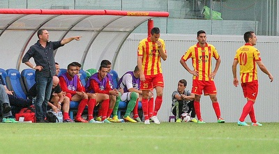 קלינגר מחלק הוראות (משה חרמון) קלינגר מחלק הוראות (משה חרמון)