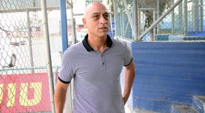 משה סיני (רדאד ג´בארה) משה סיני (רדאד ג´בארה)