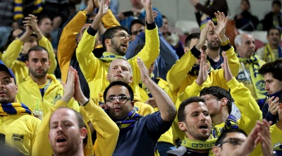 אוהדי מכבי ביציע (רדאד ג´בארה)