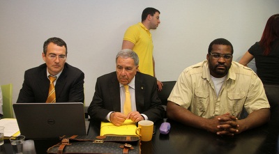 סופו ושמעון מזרחי בבית הדין (רדאד ג´בארה)