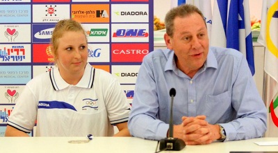 יגאל כרמי, אילנה קרטיש (משה חרמון)