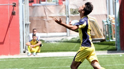 פרץ חוגג (חגי ניזרי)