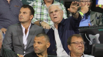 שחר עם סטנוייביץ´ (עמית מצפה)