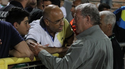 צ´יזיק מנסה להרגיע את האוהדים (עמית מצפה)