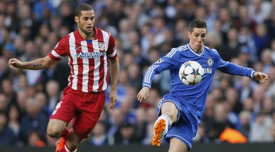 פרננדו טורס מול מריו סוארס (רויטרס) פרננדו טורס מול מריו סוארס (רויטרס)