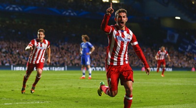 אדריאן חוגג (רויטרס) אדריאן חוגג (רויטרס)