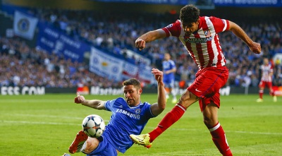 גארי קייהיל מקדים את דייגו קוסטה. בשנה הבאה ישחקו ביחד? (רויטרס)