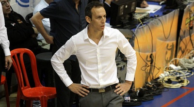 קטש על הקווים (חגי ניזרי)