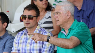 יעקב שחר וסטנוייביץ´ (חגי ניזרי)