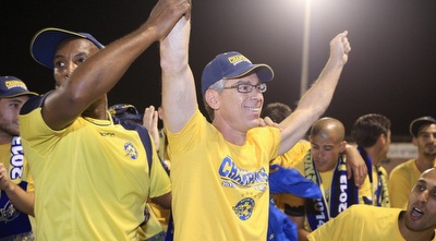 מיץ´ גולדהאר. &qout;יודע להקשיב&qout; (מיכה בננו) מיץ´ גולדהאר. &qout;יודע להקשיב&qout; (מיכה בננו)