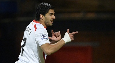 סוארס חוגג את השלישי של ליברפול (רויטרס)