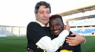 אלי שגב מבסוט (שי לוי)