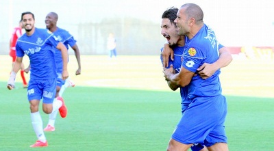 הפועל פ&qout;ת חוגגת את השער הראשון (משה חרמון) הפועל פ&qout;ת חוגגת את השער הראשון (משה חרמון)