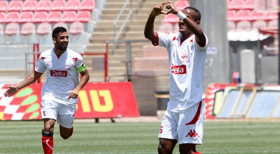 טזזו חוגג (חגי ניזרי) טזזו חוגג (חגי ניזרי)