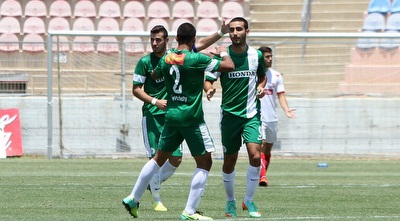 שחקני מכבי חיפה חוגגים (חגי ניזרי) שחקני מכבי חיפה חוגגים (חגי ניזרי)