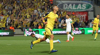 דור מיכה חוגג (שי לוי)