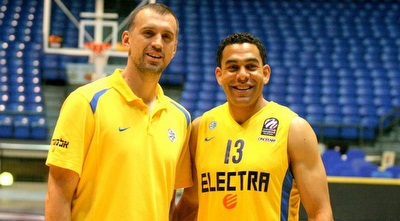 וויצ´יץ´ ובלו. שניהם חוו פיינל פור (משה חרמון)