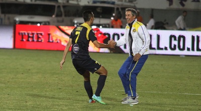 זהבי וסוזה חוגגים (עמית מצפה)