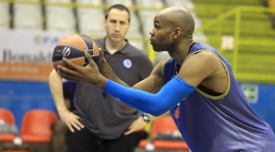 אלכס טיוס. זריז יותר, אך מהיר פחות (מיכה בננו)