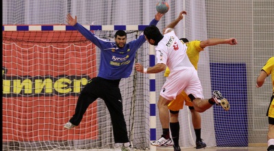 שיקלושי עומד בדרך לשער של ראשל&qout;צ (רדאד ג´בארה) שיקלושי עומד בדרך לשער של ראשל&qout;צ (רדאד ג´בארה)