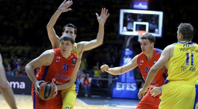 פניני מנסה לשמור על חריאפה (מיכה בננו) פניני מנסה לשמור על חריאפה (מיכה בננו)