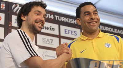 דייויד בלו, סרחיו יול (מיכה בננו)