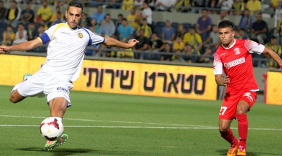 זהבי בועט (משה חרמון)