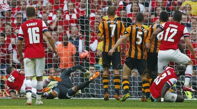 לורן קוסיילני כובש (רויטרס)