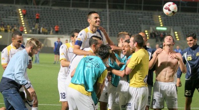 ערן זהבי, מלך השערים באוויר (משה חרמון)