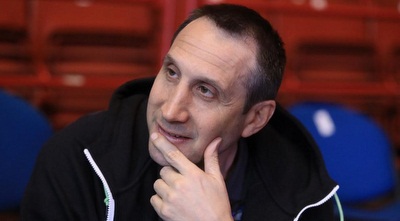 בלאט (מיכה בננו)