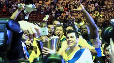 הנפת גביע (מיכה בננו)