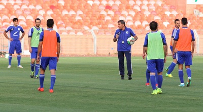 גוטמן והשחקנים (רדאד ג´בארה) גוטמן והשחקנים (רדאד ג´בארה)