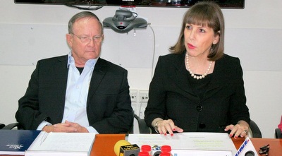 לימור לבנת ועודד טירה (משה חרמון)