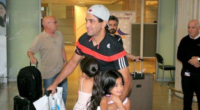 אליניב ברדה והבנות (משה חרמון)