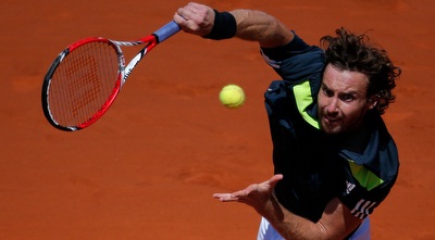 גולביס מכשף את הכדור (רויטרס)