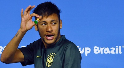 ניימאר במסיבת העיתונאים (רויטרס)