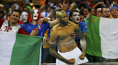 אוהדי איטליה חוגגים. החגיגה הזאת של כולנו (רויטרס)